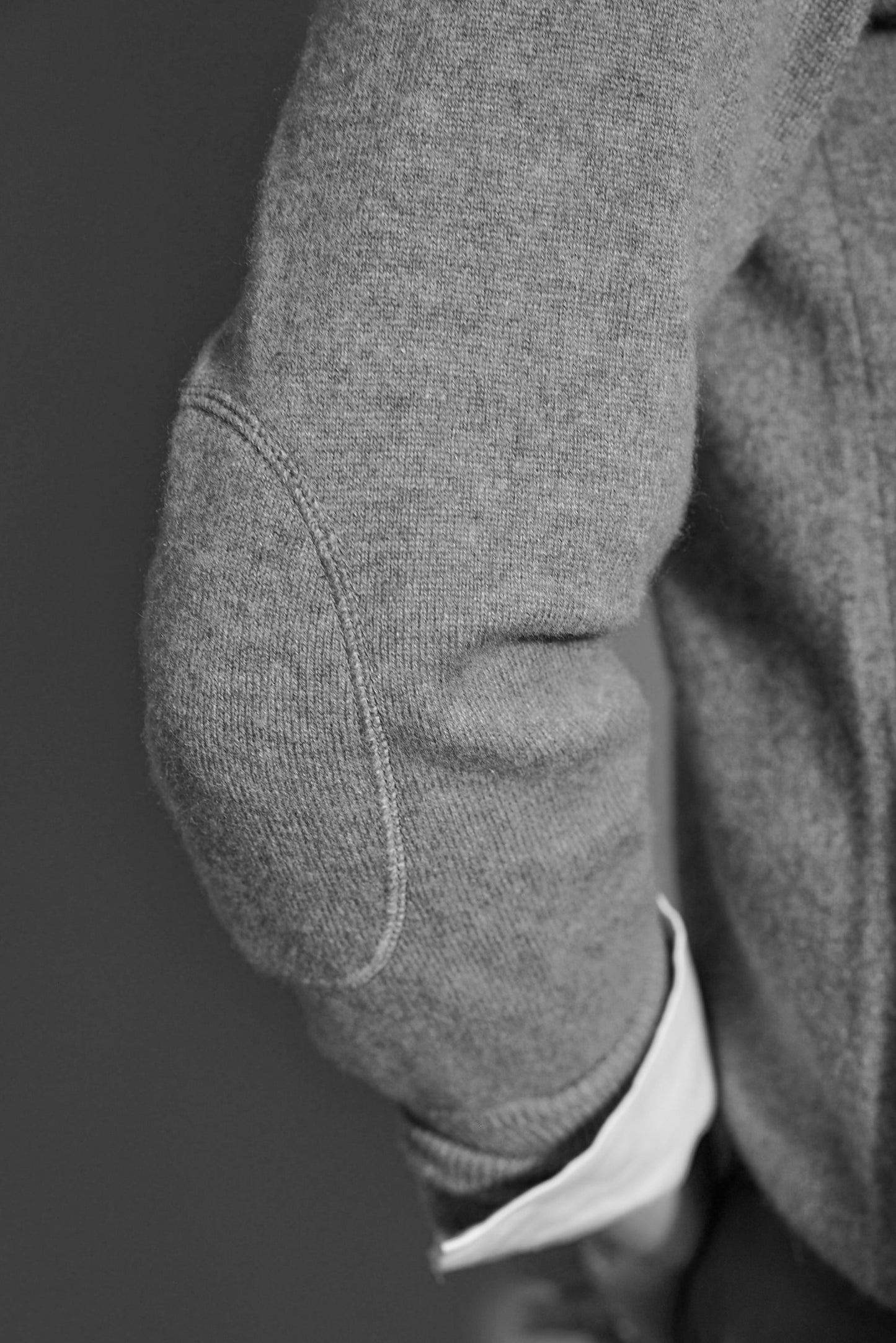 Pil - Cashmere Pullover i klassisk fit. Toast