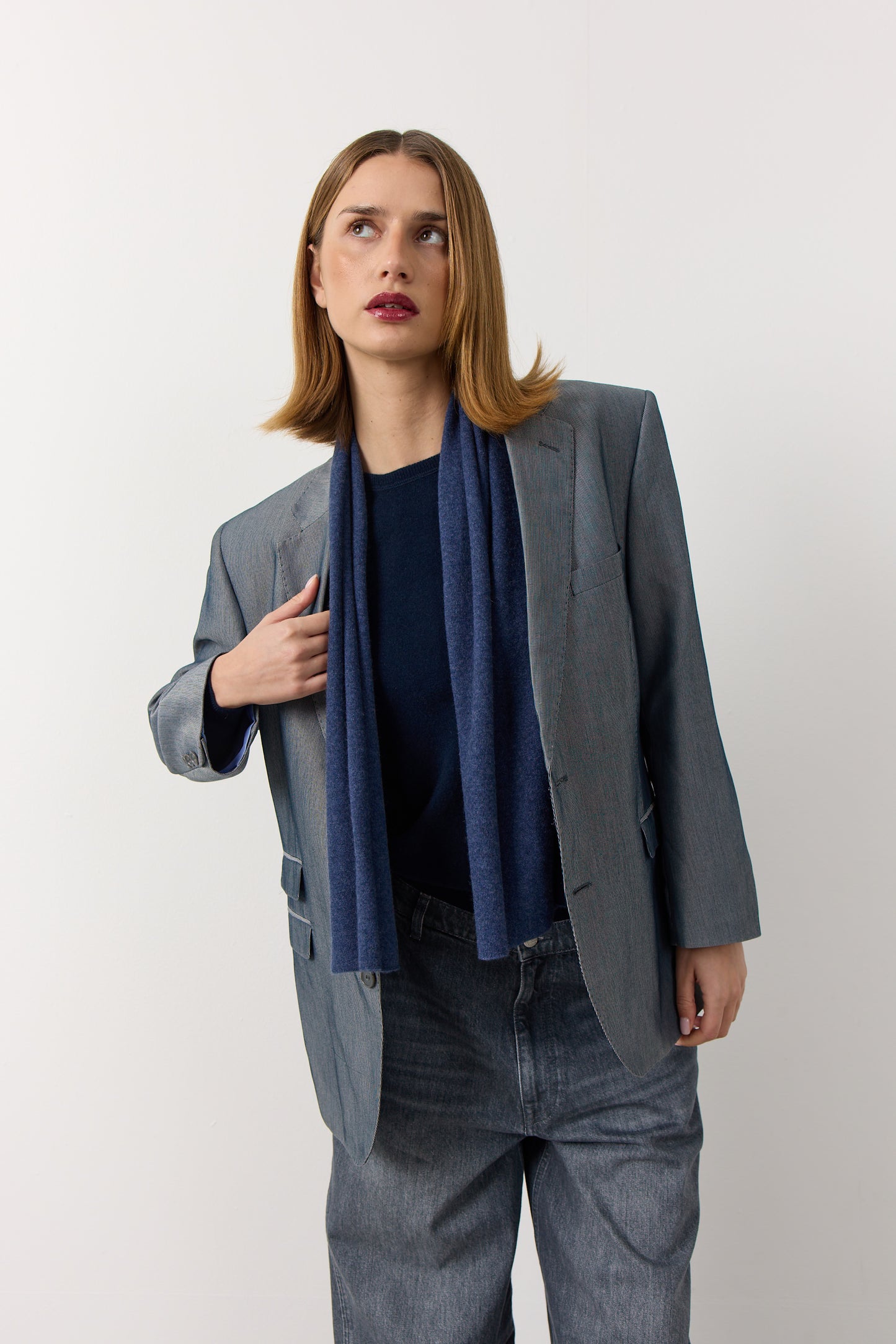 Mio - Tørklæde i cashmere - Indigo Blå