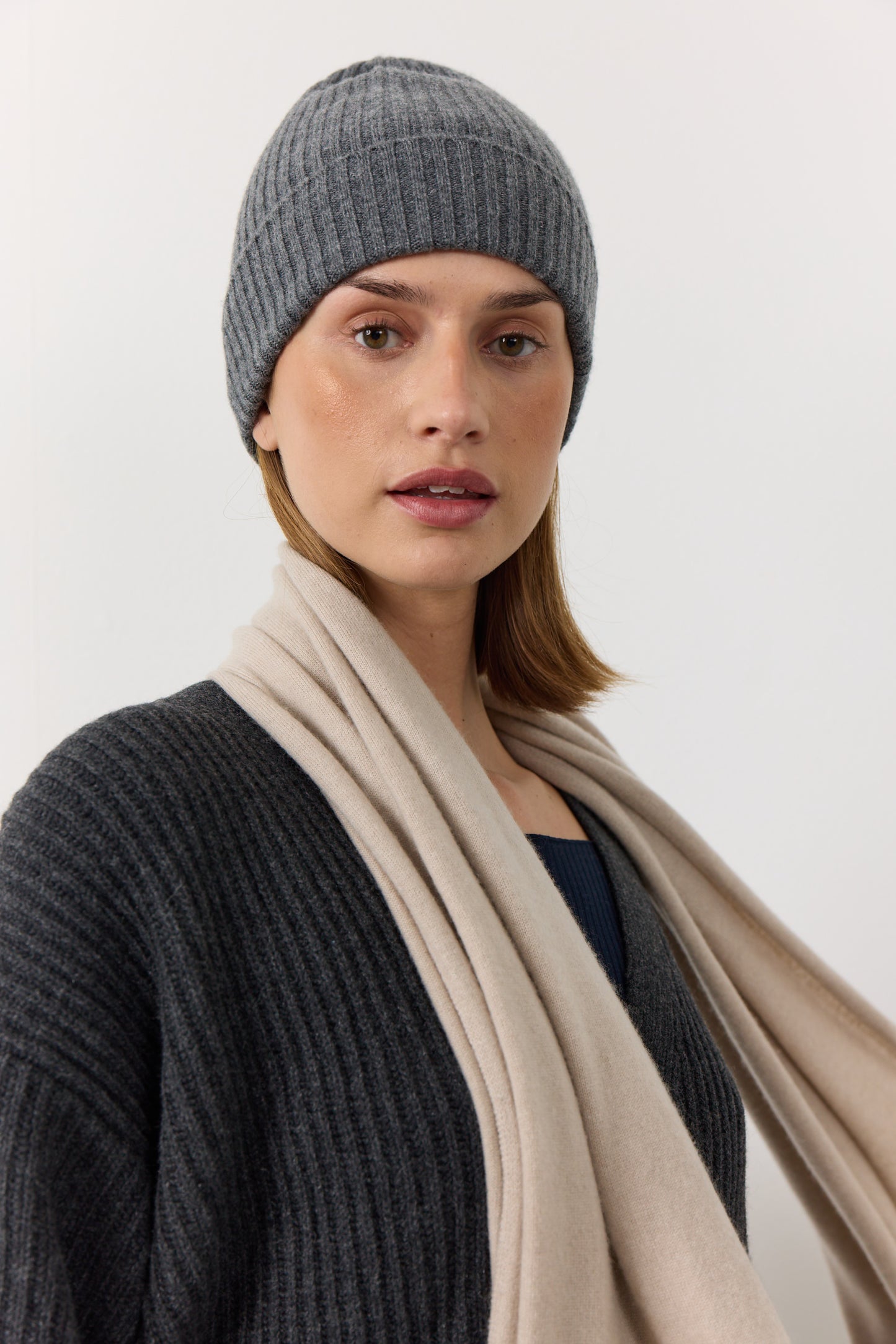Alfa - Tørklæde i cashmere - Sand