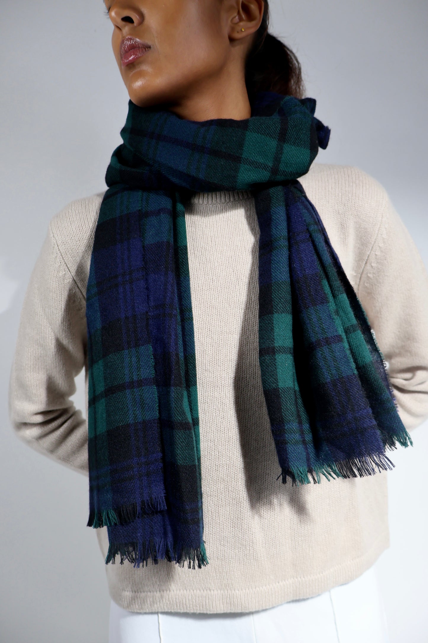 Vævet cashmere halstørklæde light weight, fra Skotland - Ternet Black Watch