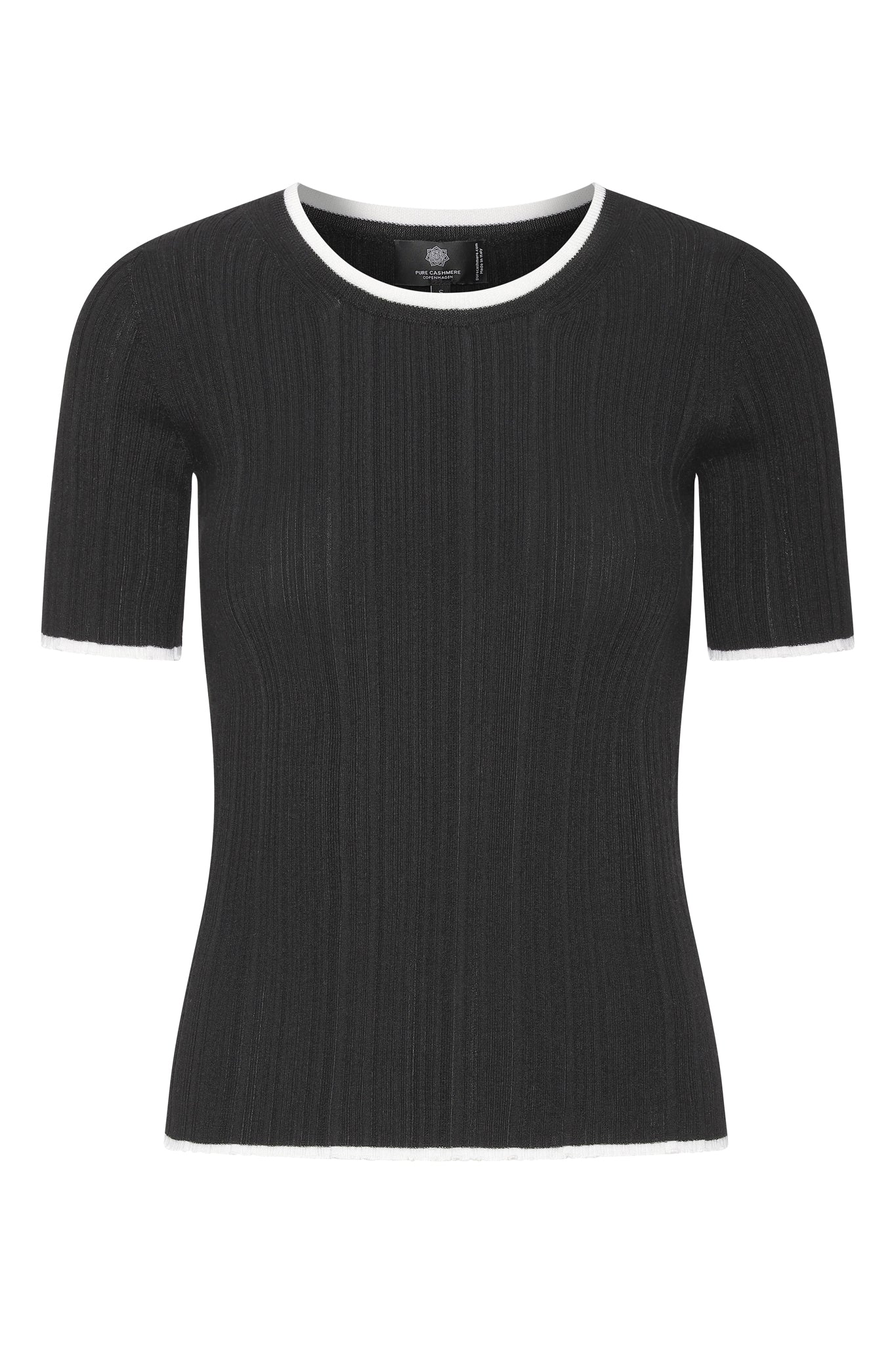 Klassisk ribstrikket tee i cashmere, sort trøje med hvide kanter