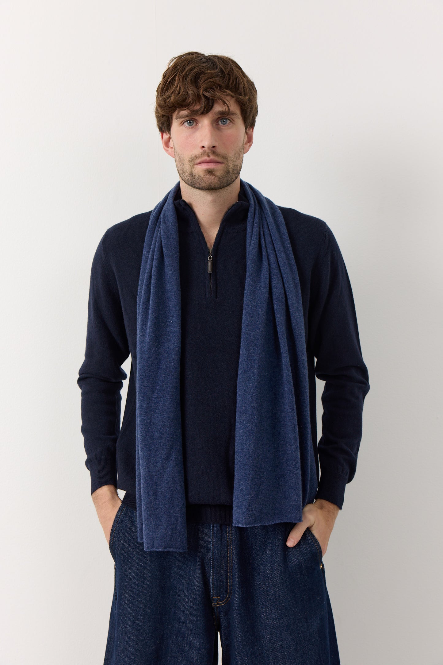 Alfa - Tørklæde i cashmere -  Indigo Blå