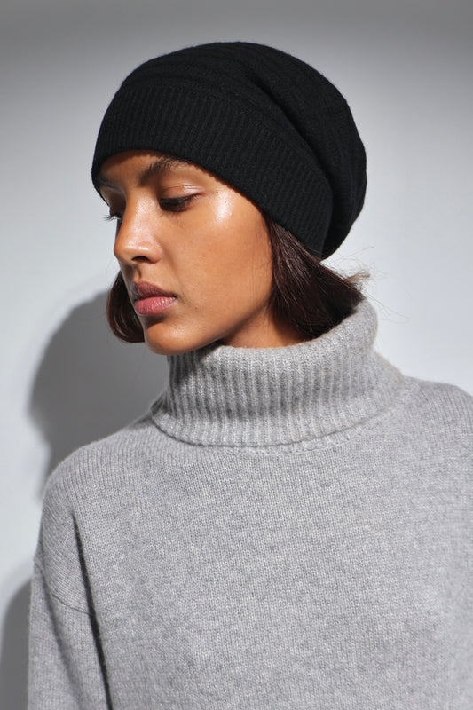 Beate - cashmere hue (beanie) - Sort