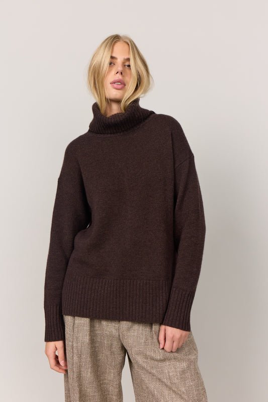 Marilyn - cashmere rullekrave sweater - Espressobrun