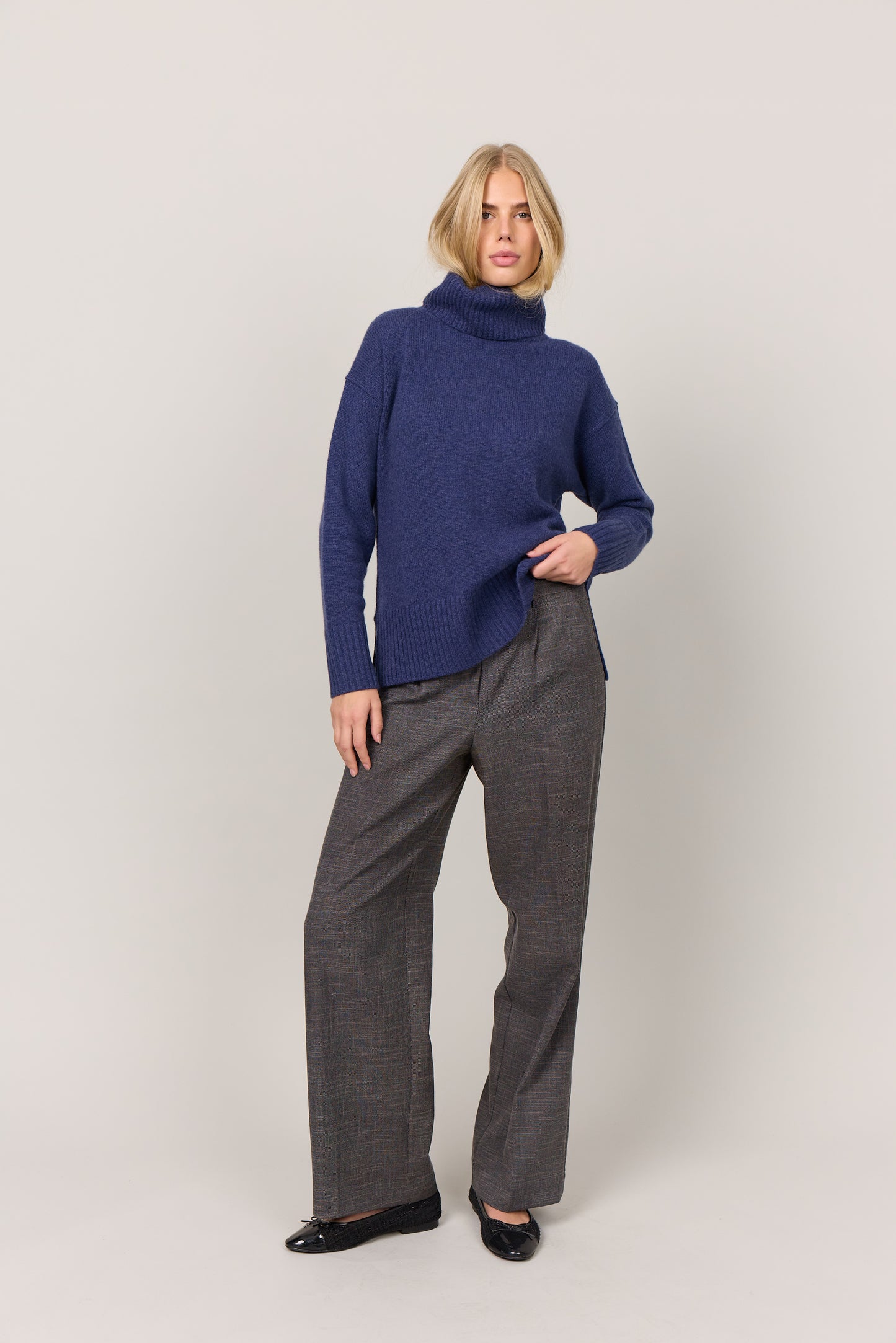 Marilyn - cashmere rullekrave sweater - Indigo Blå