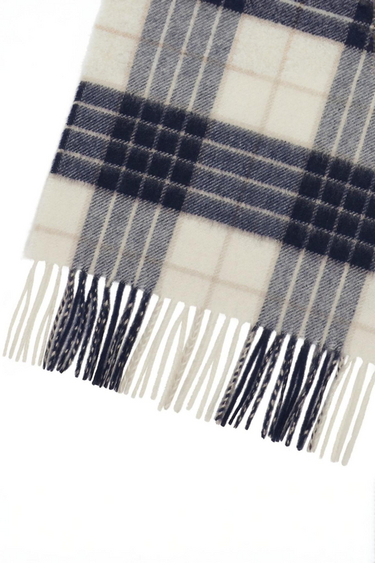 Klassisk vævet cashmere halstørklæde med frynser, fra Skotland - Ternet Hvid og Mørkeblå
