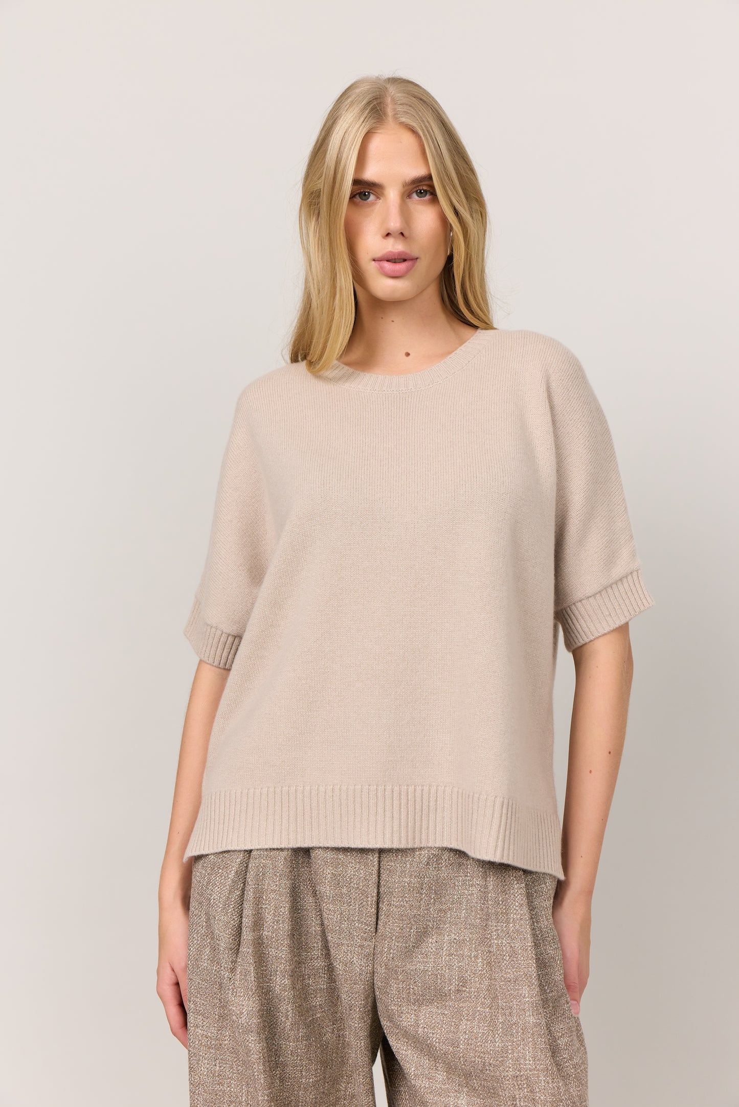 Tilde - Cashmere T-shirt - Sand