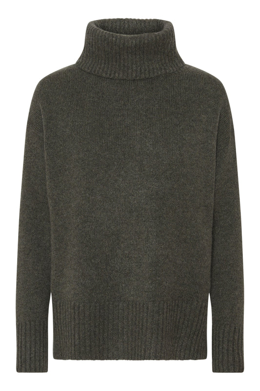 Armygrøn cashmere turtleneck sweater, fra Danske Pure Cashmere Copenhagen